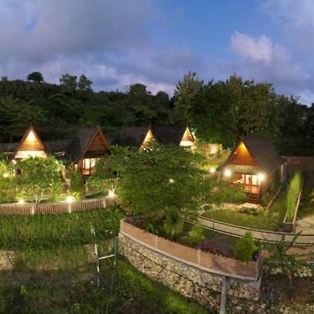 Cersen Resort Lombok Kuta  外观 照片