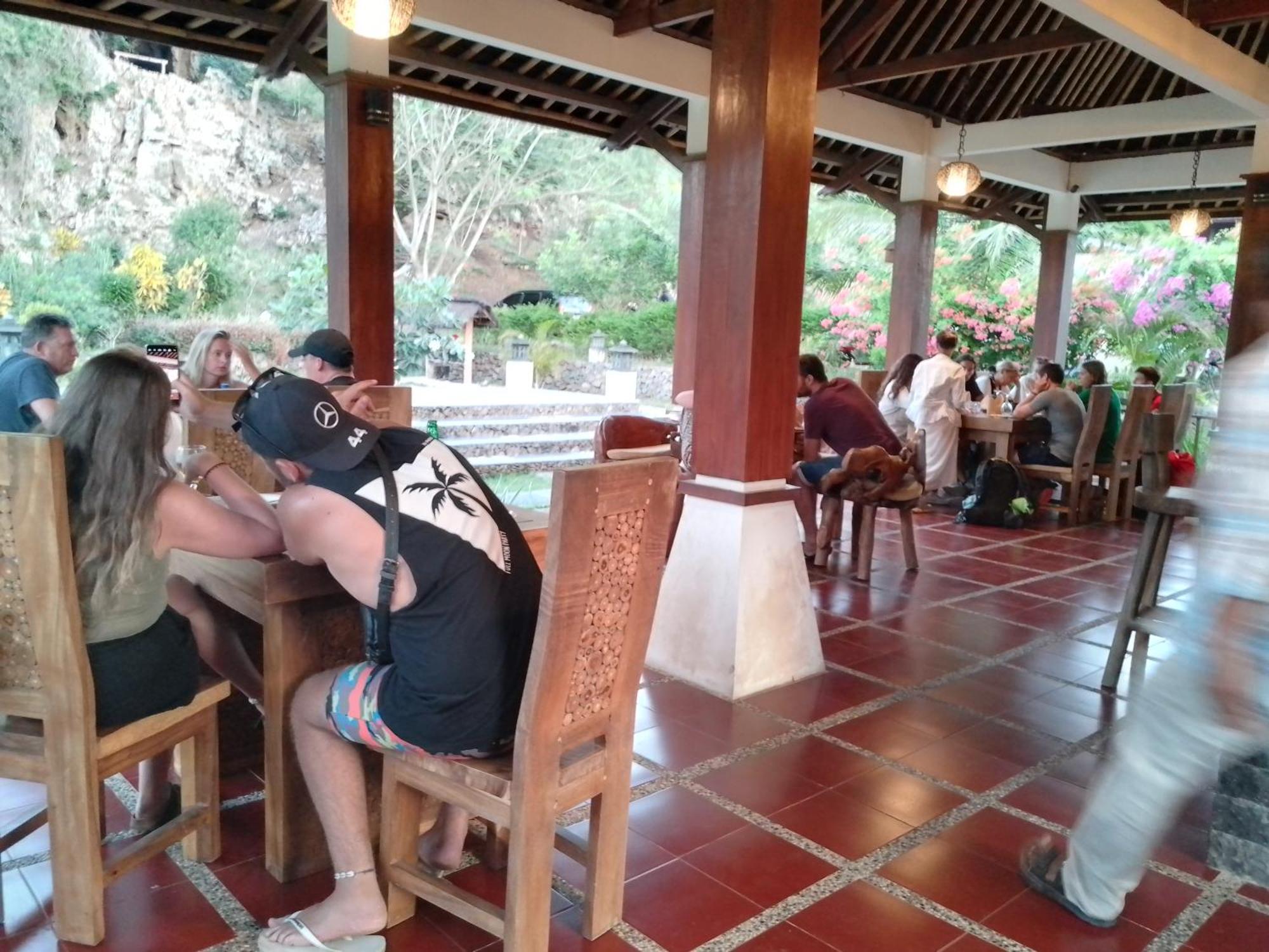 Cersen Resort Lombok Kuta  外观 照片