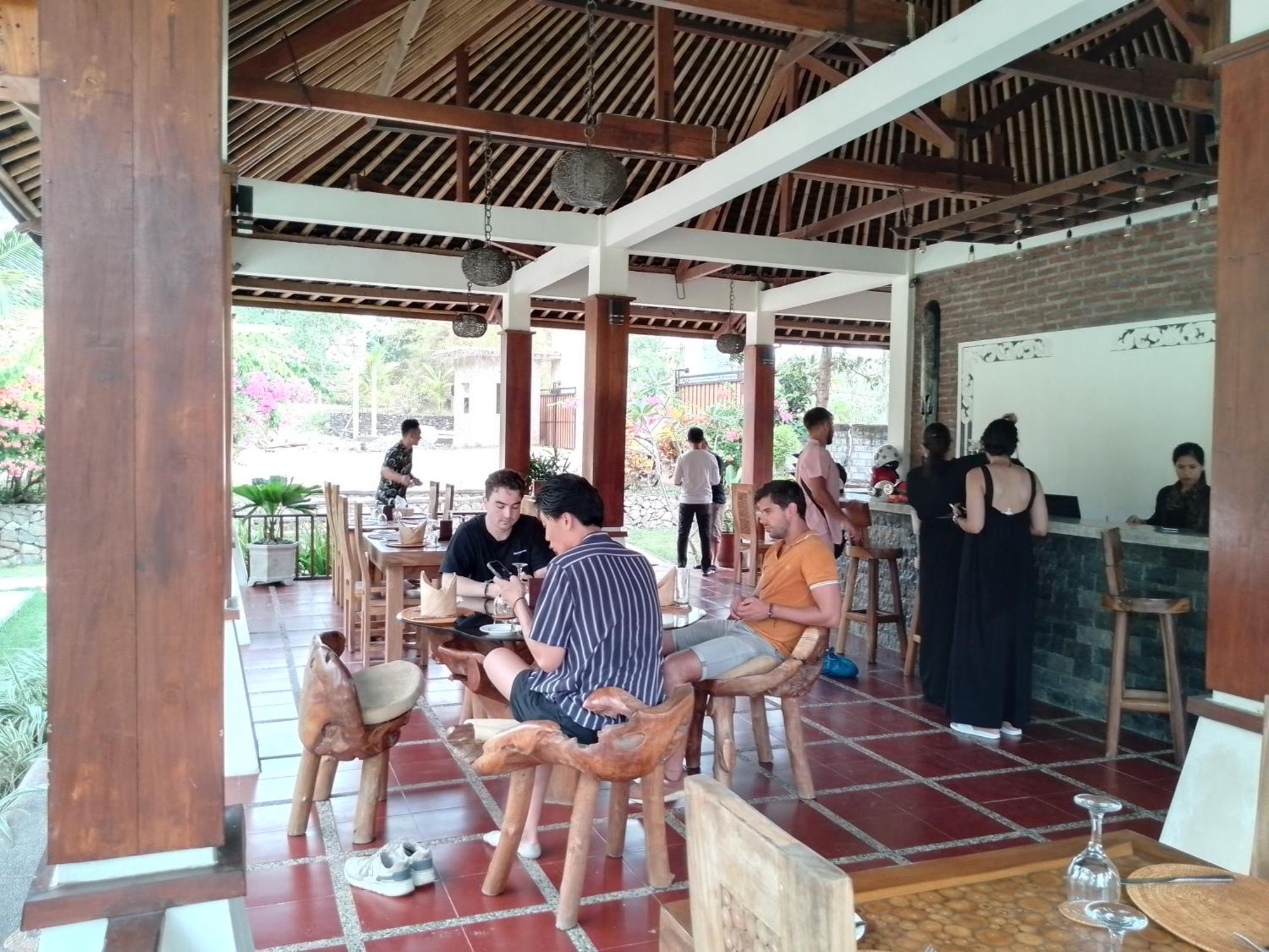 Cersen Resort Lombok Kuta  外观 照片
