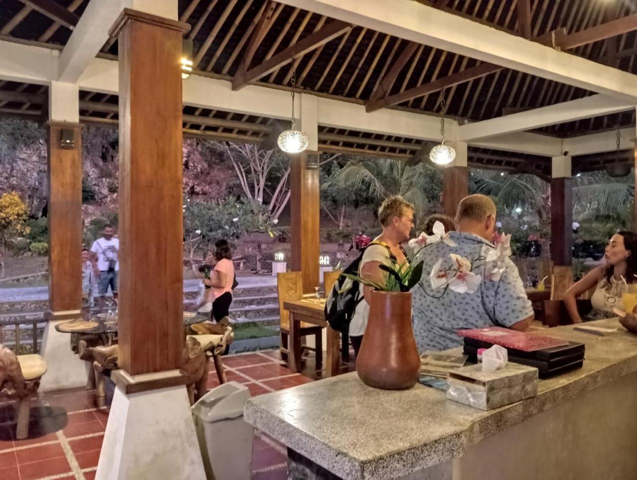 Cersen Resort Lombok Kuta  外观 照片